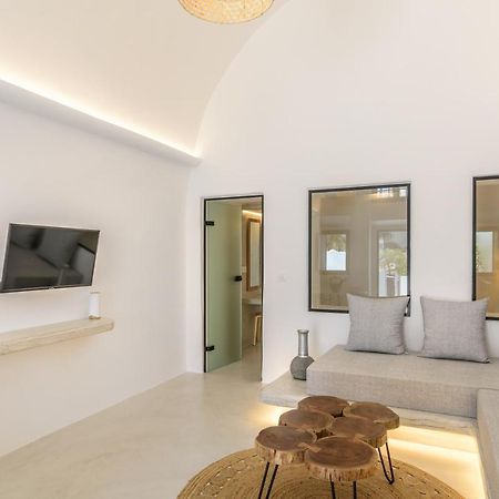 Anila Suites Fira  Extérieur photo