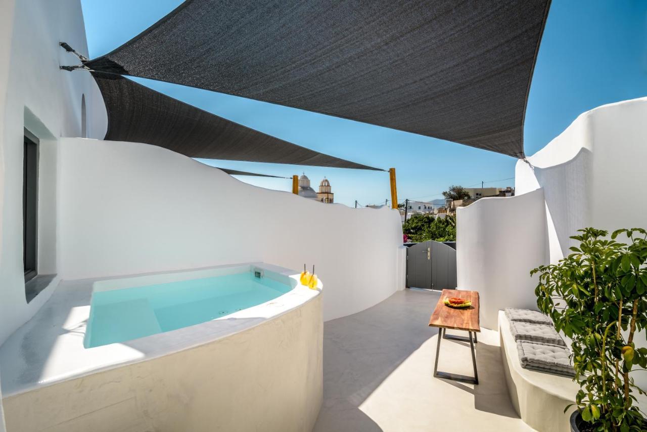 Anila Suites Fira  Extérieur photo
