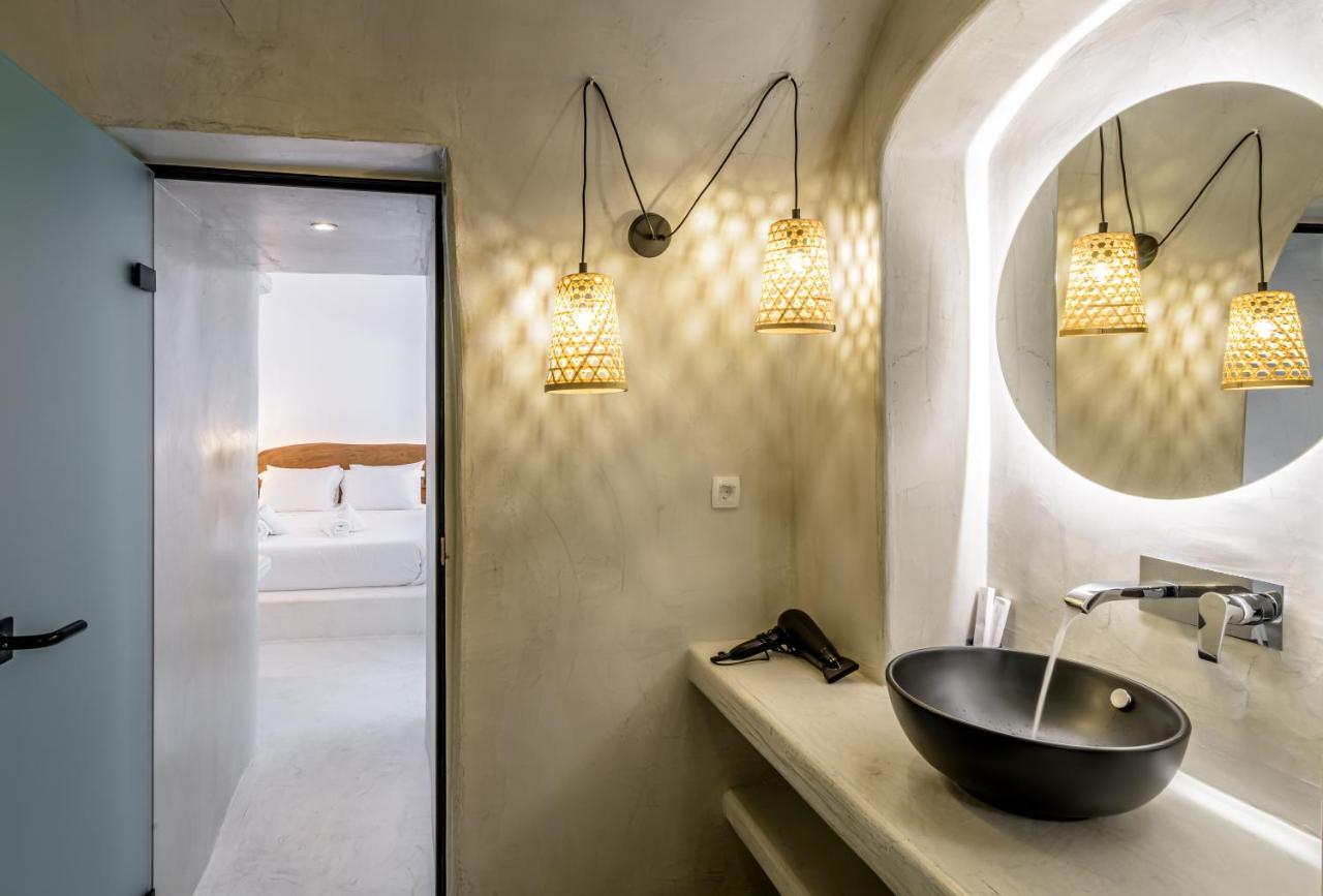 Anila Suites Fira  Extérieur photo