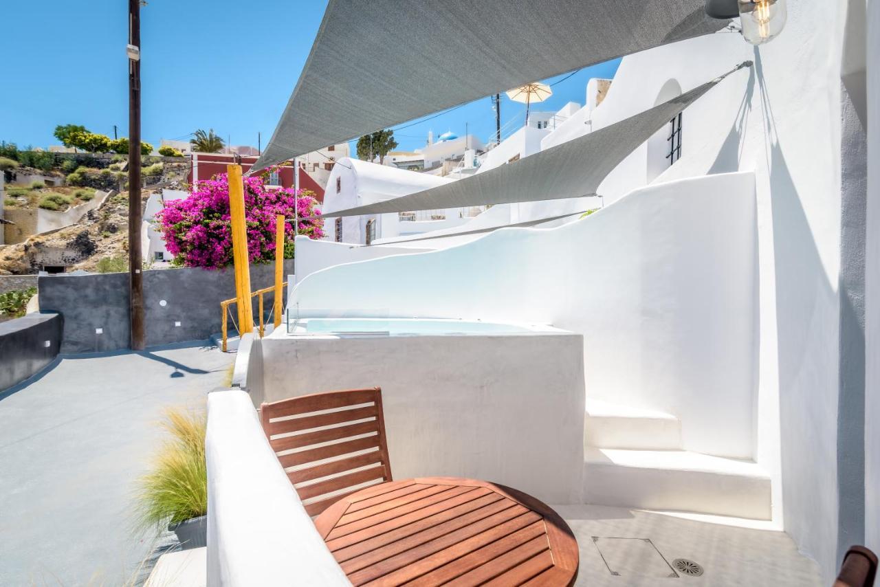 Anila Suites Fira  Extérieur photo