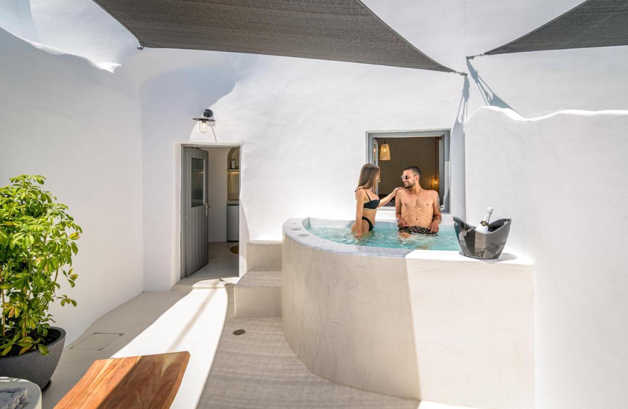 Anila Suites Fira  Extérieur photo