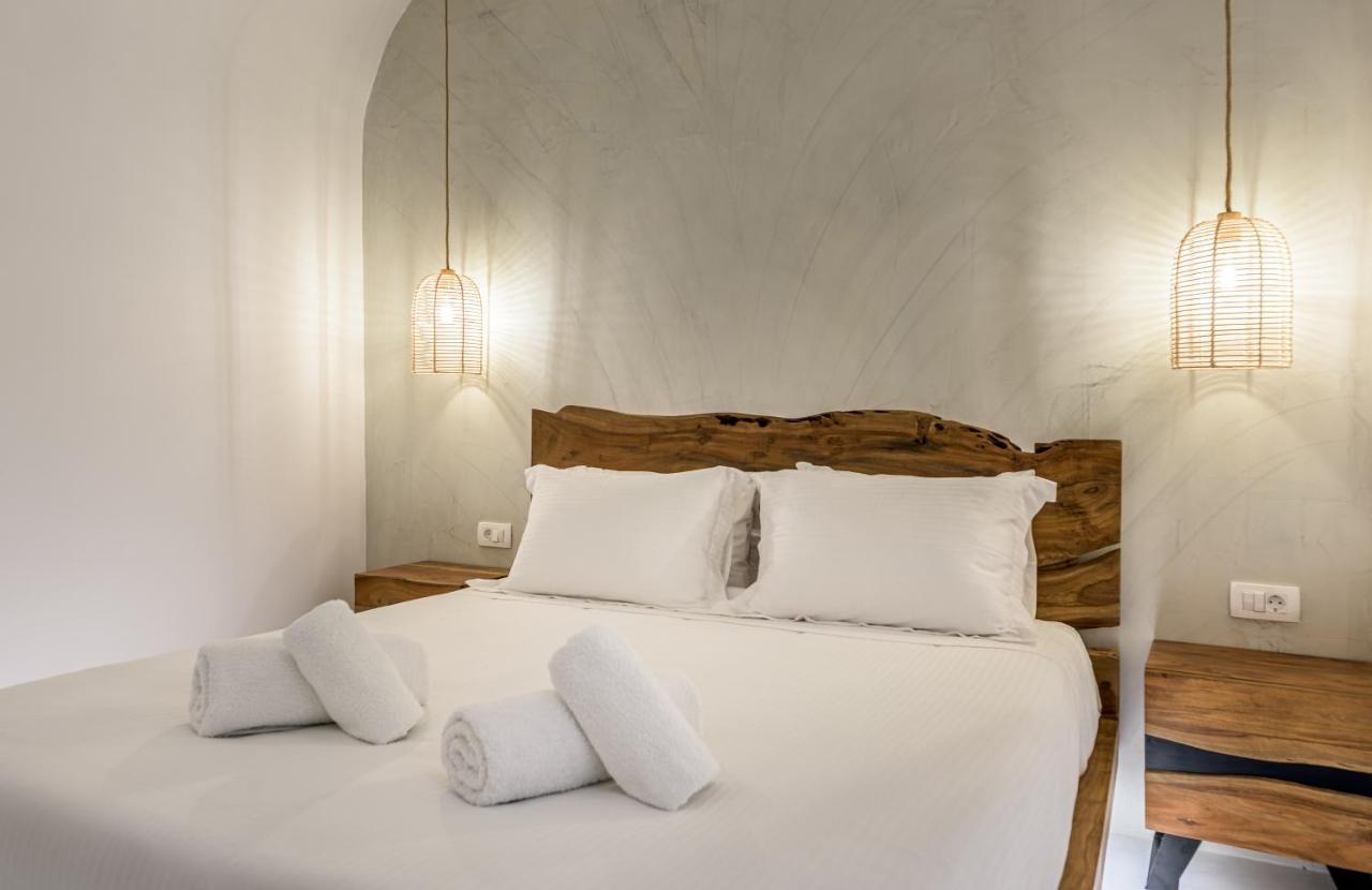 Anila Suites Fira  Extérieur photo