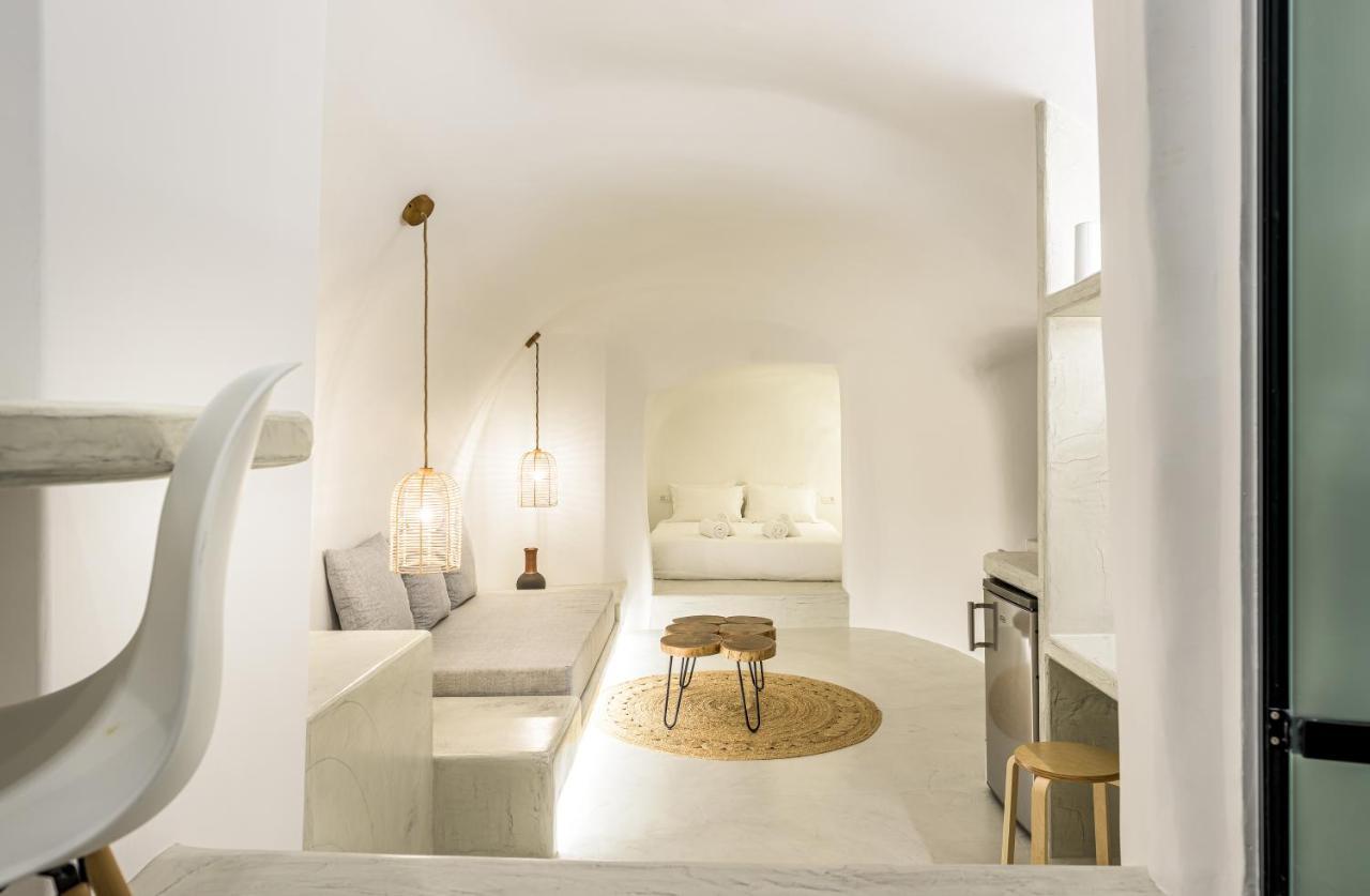 Anila Suites Fira  Extérieur photo